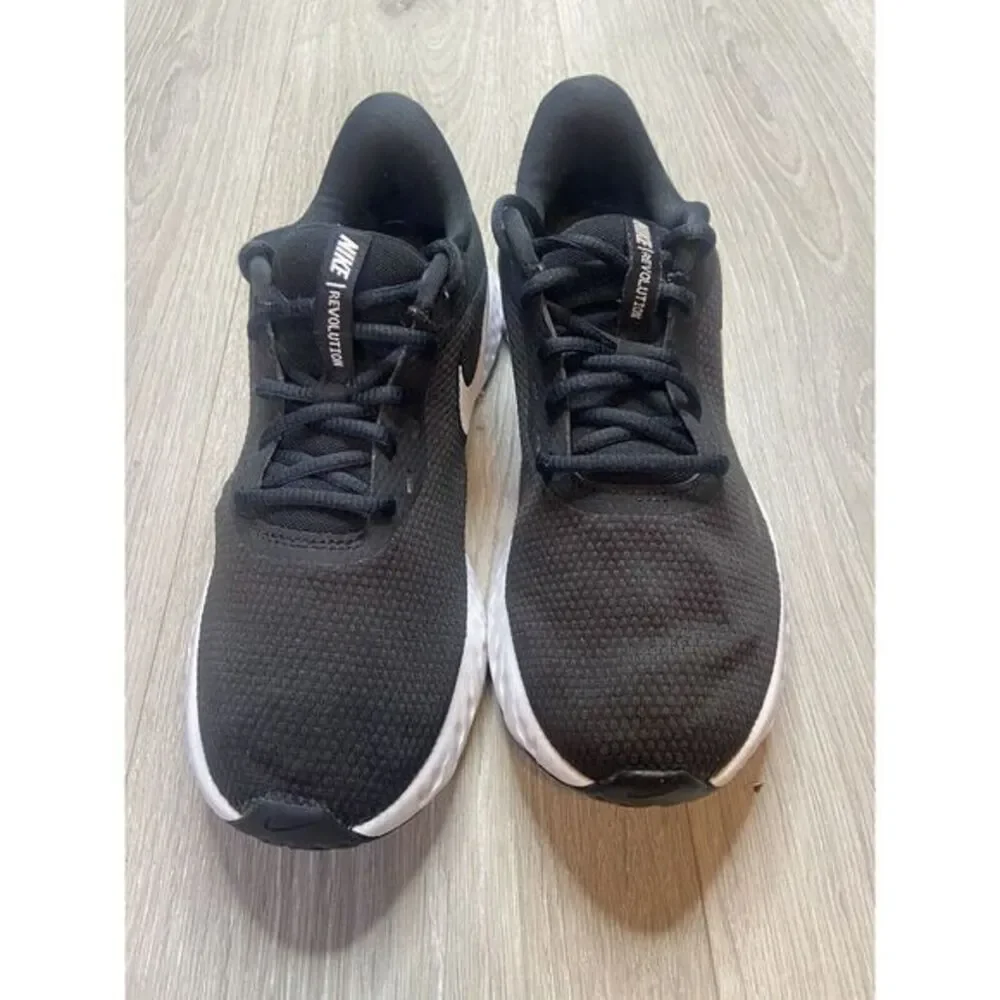 Nike Womens Revolution 5 BQ3207-002 Black Running Shoes‎ Sneakers Size 9
